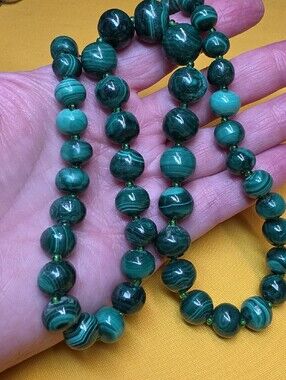 Vintage Genuine Malachite Beaded Necklace Graduated Chunky Gemstone 22"